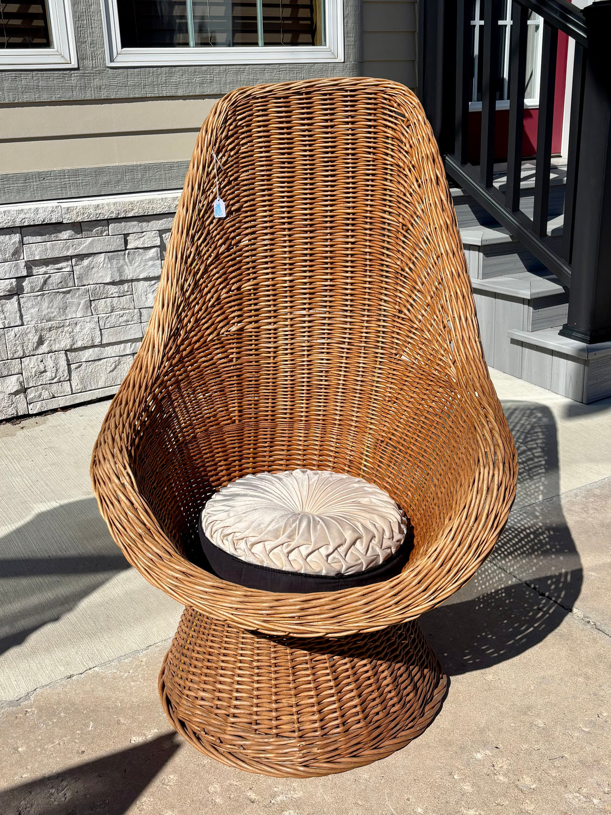 High-Back Wicker Pod Chair with Reversible Cushion
